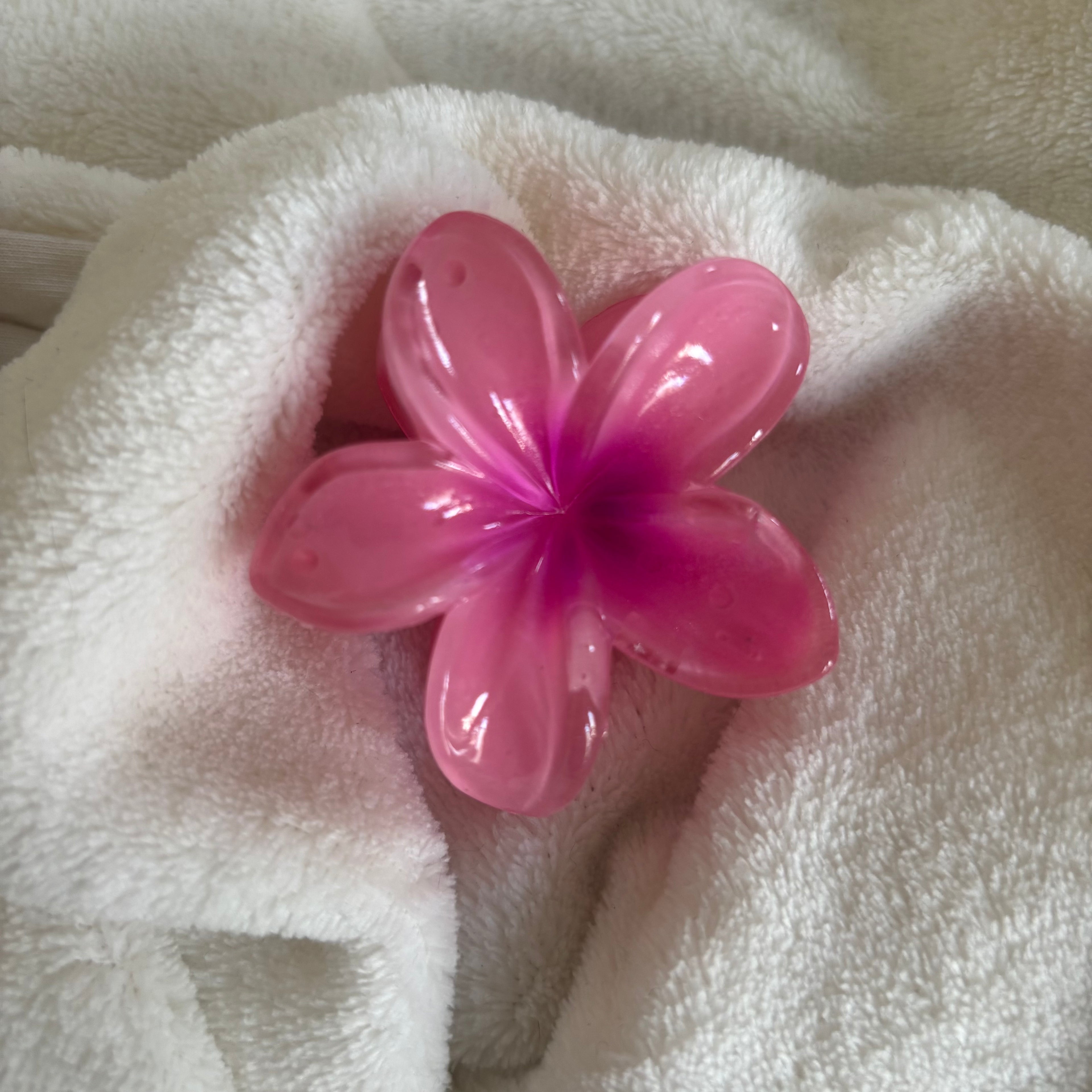 Pince cheveux - Petite Fleur de Monoï