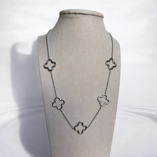 Colliers - Reine Argenté